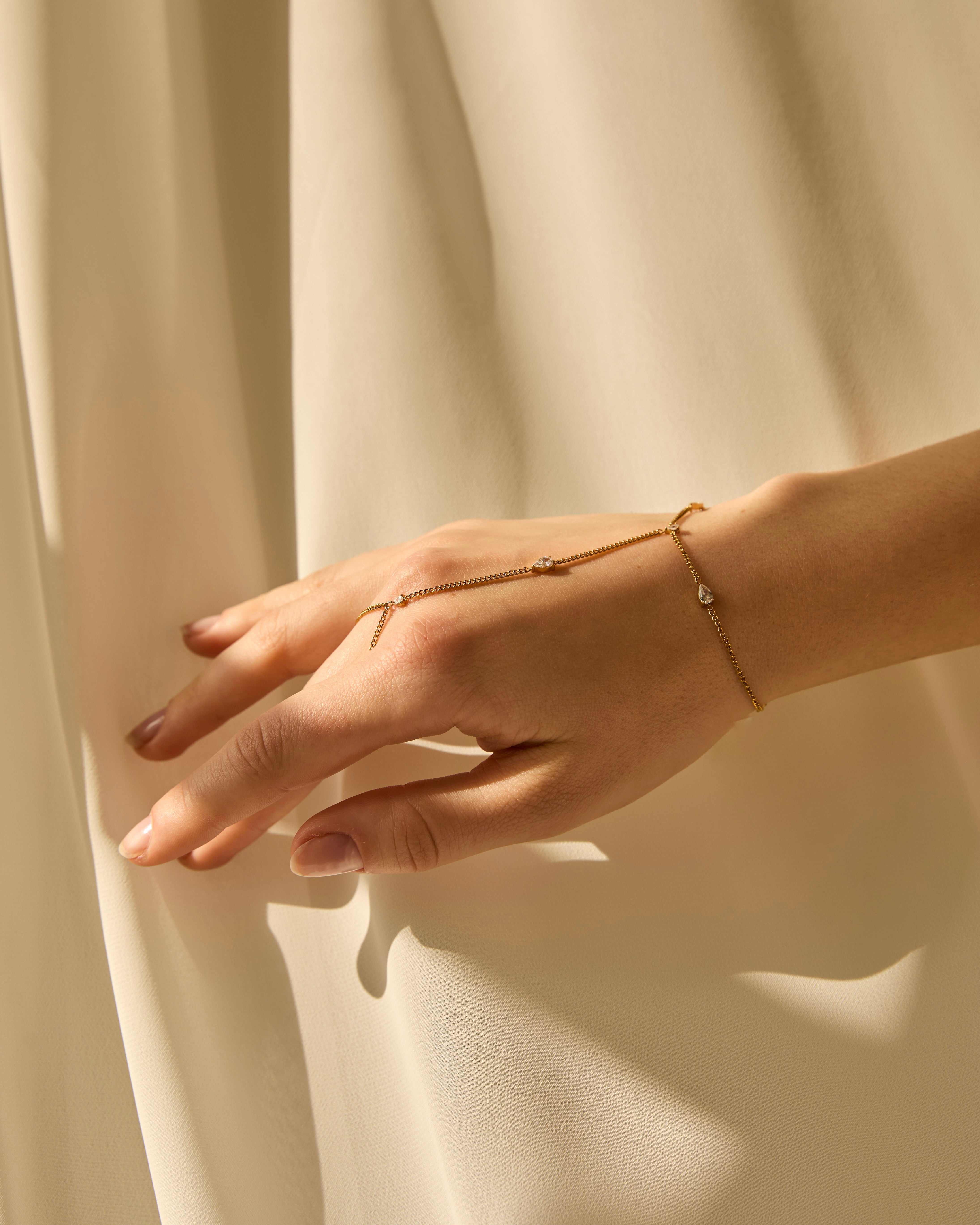 Diamond hand chain